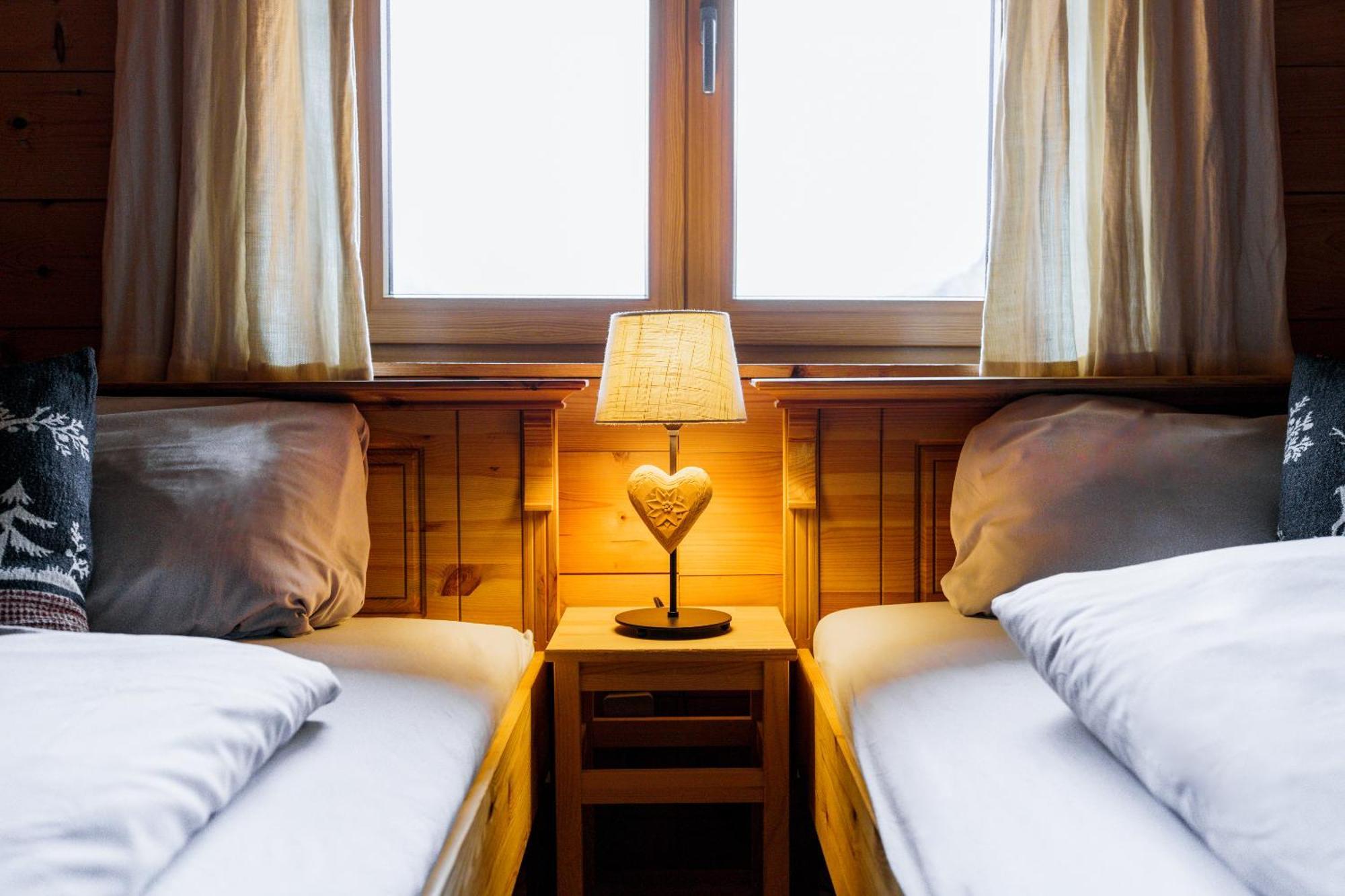 Ski-In & Ski-Out Out Chalet Maria With Amazing Mountain View Maria Alm am Steinernen Meer Bilik gambar